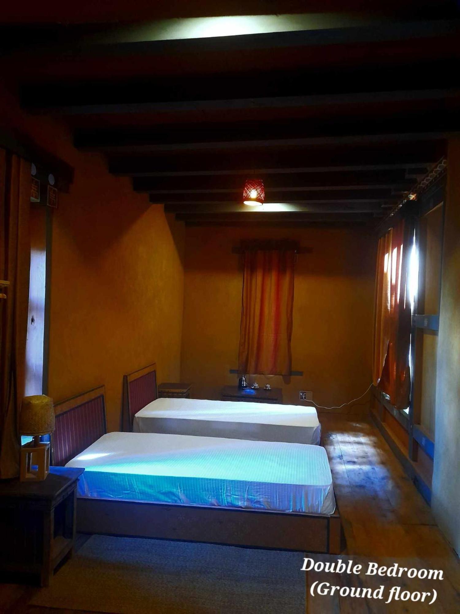 Nobgang "Traditional Heritage Homestay" Punakha Exteriör bild